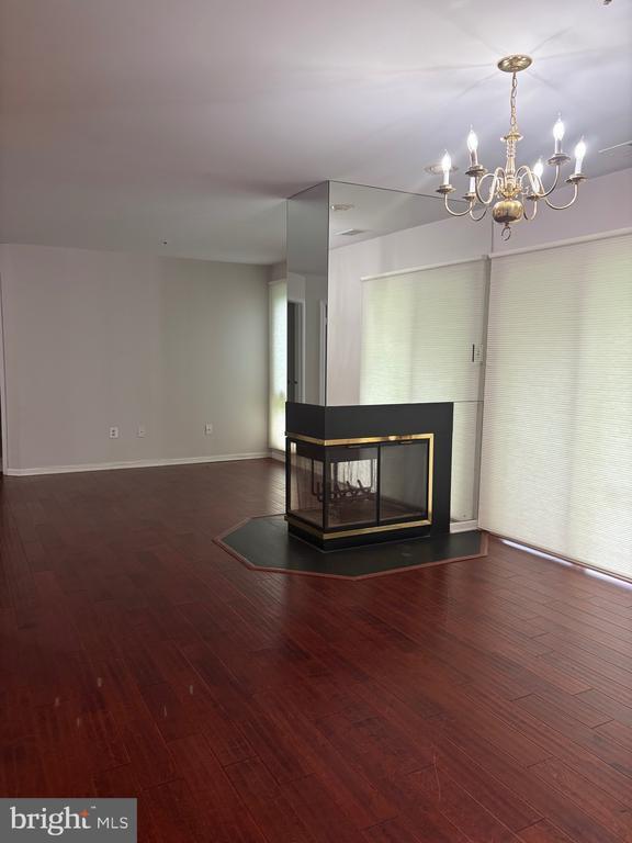 Building Photo - 5006 Dorsey Hall Dr