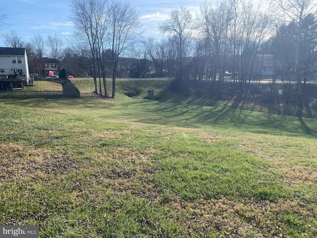 Building Photo - 4313 White Oak Ct