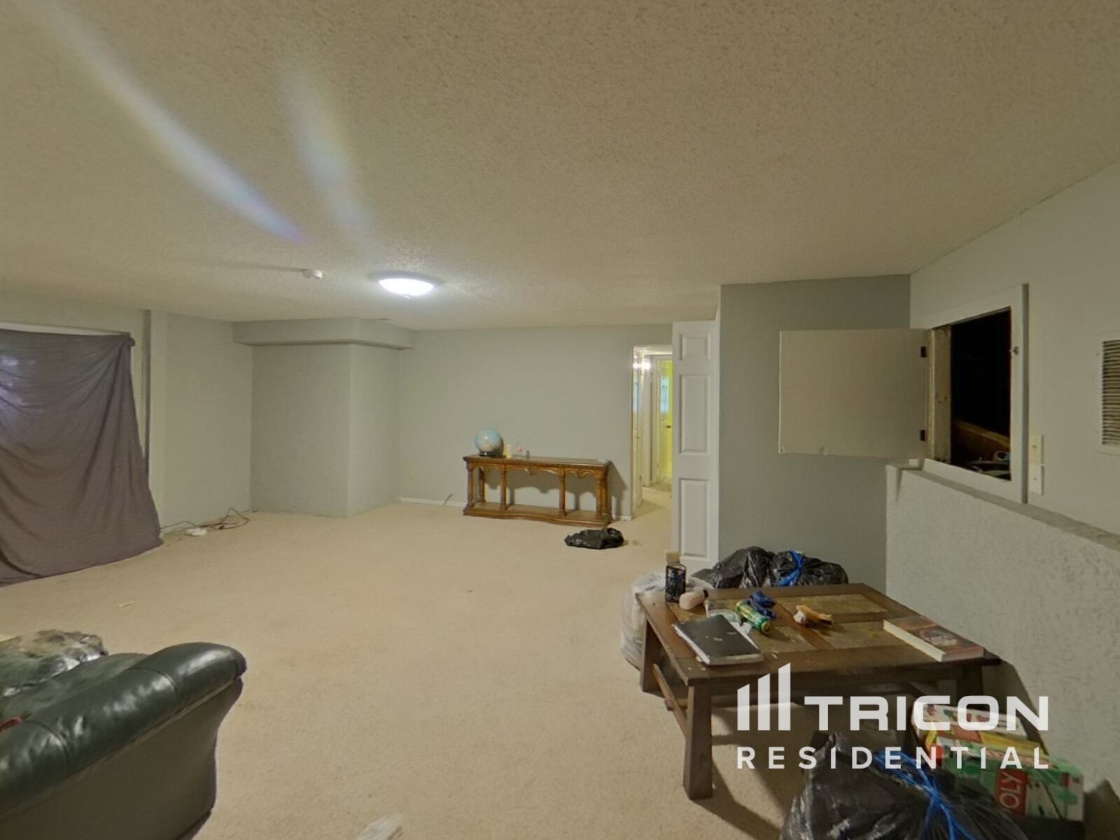 Building Photo - 2945 Rolling Wood Loop