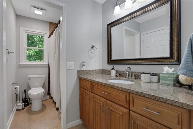 Building Photo - 2104 Jockey Hollow Dr NW