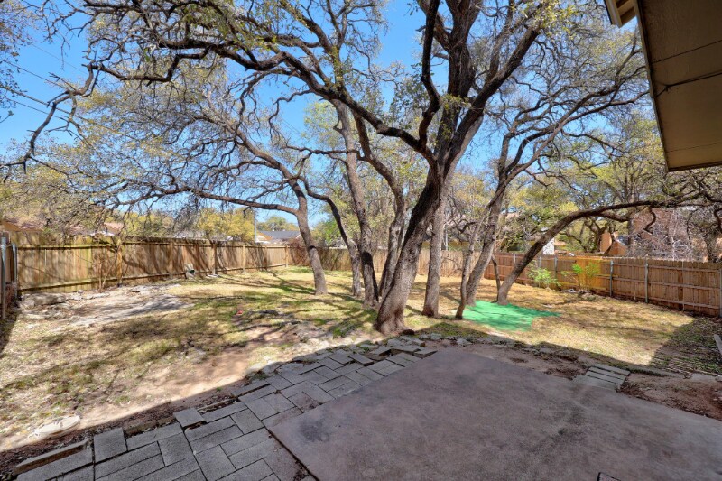 Building Photo - 9024 Sawtooth Ln