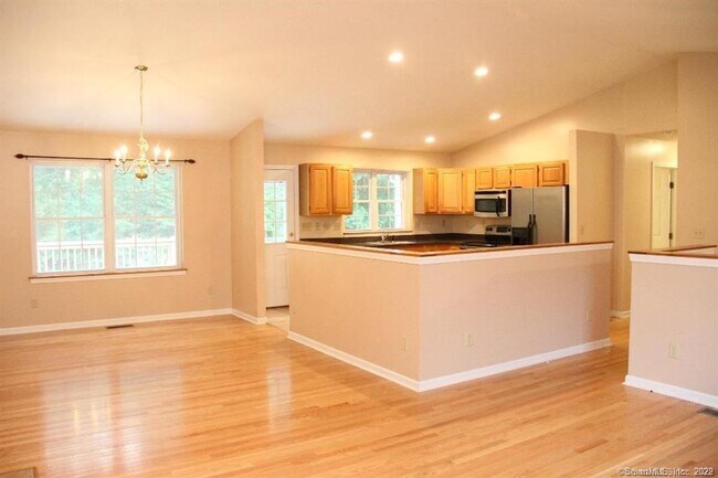 Building Photo - 183 Osborn Rd