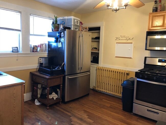 Building Photo - 23 Frawley St