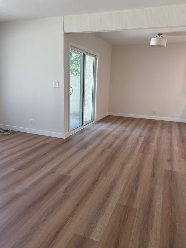 Building Photo - 110 Casuda Canyon Dr