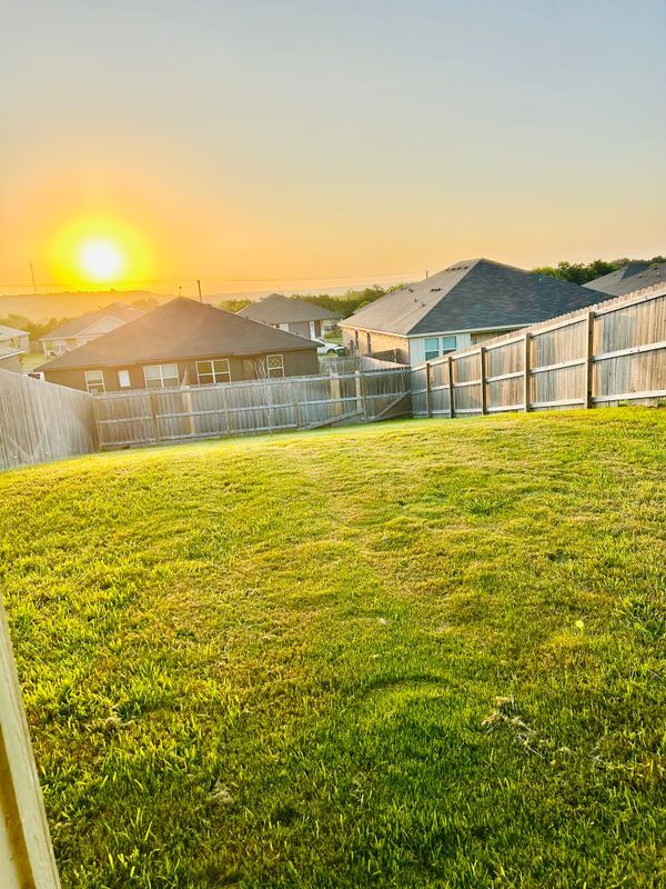 Building Photo - 303 Grn Valley Dr