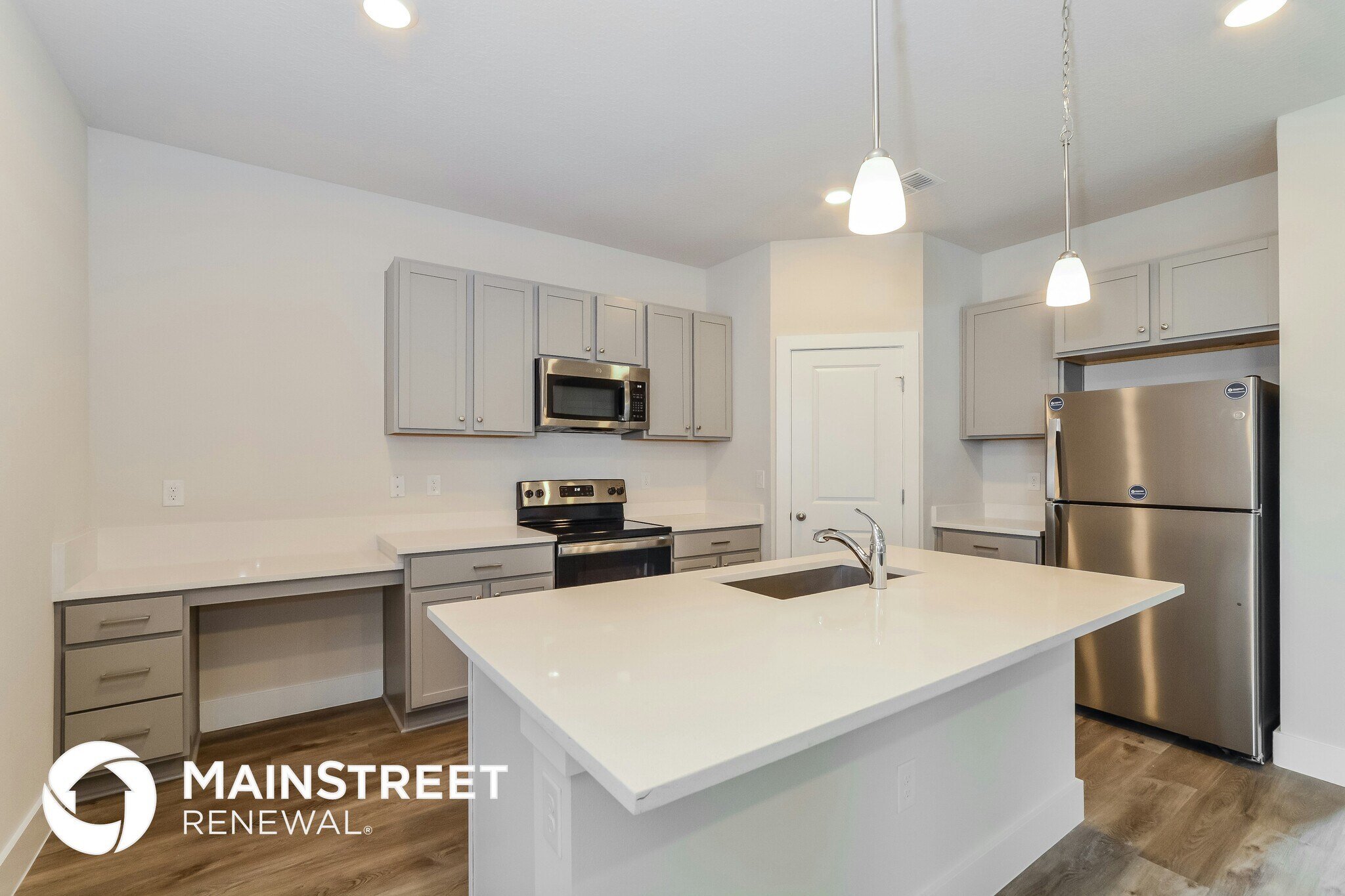 Building Photo - 317 Pine St