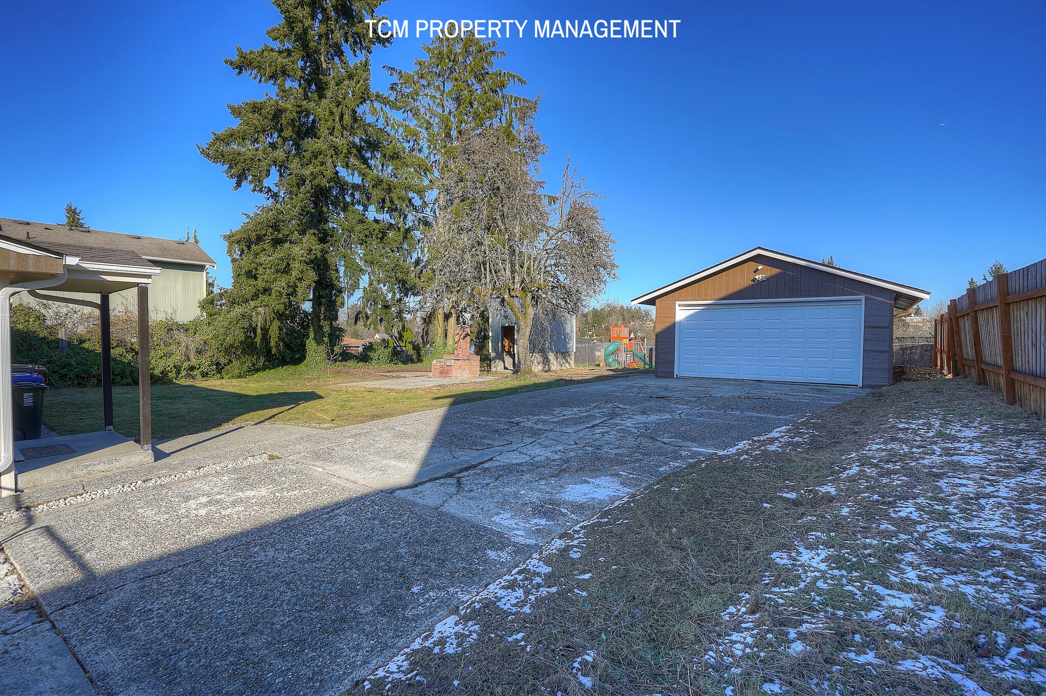 Building Photo - 8437 S M St