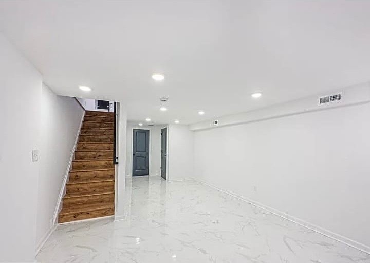 Building Photo - 6113 Webster St