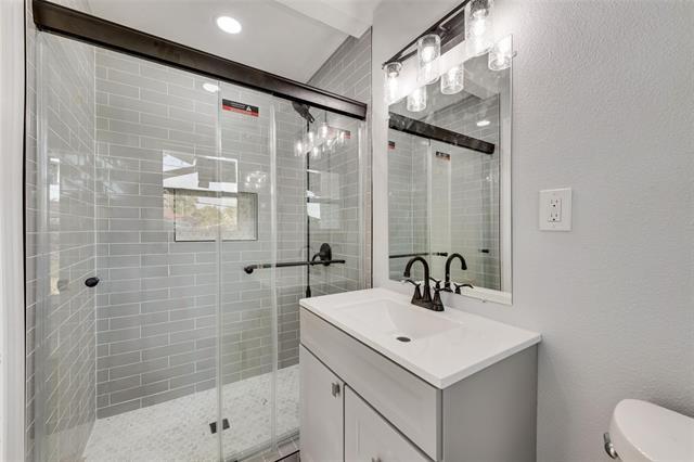 Building Photo - 5017 Sabelle Ln