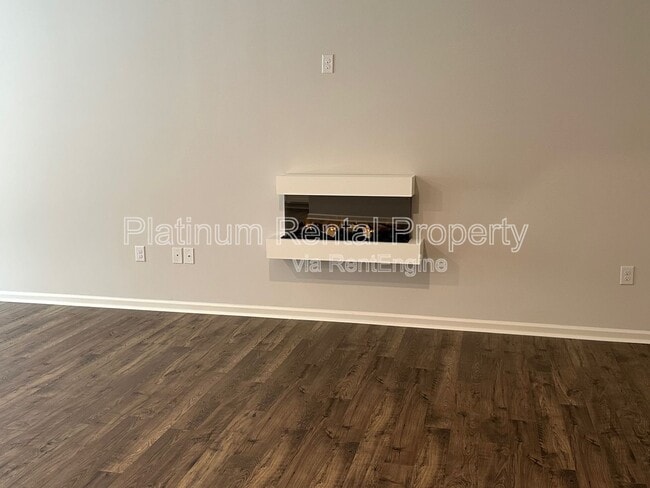 Building Photo - 488 Stoneybrook Dr