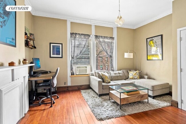 Primary Photo - 504 W 168th St