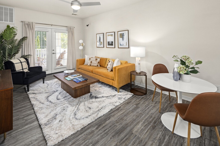 Latitude at Mallard Creek 655 W Mallard Creek Church Rd Charlotte NC