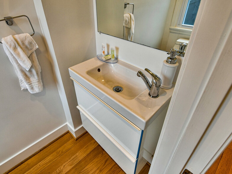 Building Photo - 3415 13th St NW