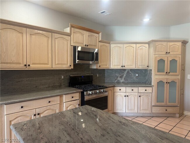 Building Photo - 3167 Lido Isle Ct