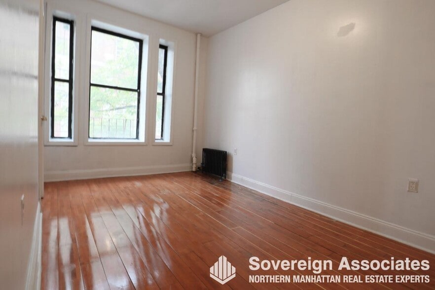 Building Photo - 631 Edgecombe Ave