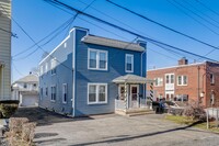 Building Photo - 7 4th St