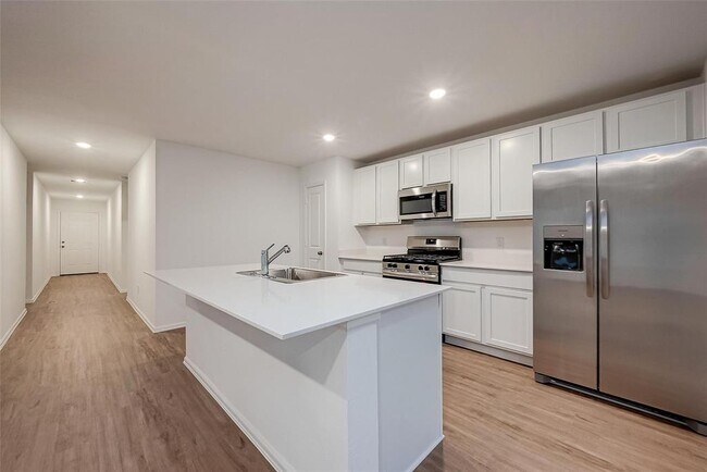 Building Photo - 27123 River Birch Ridge Dr