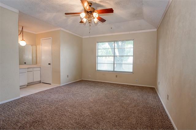 Building Photo - 1029 Edgewood Trail
