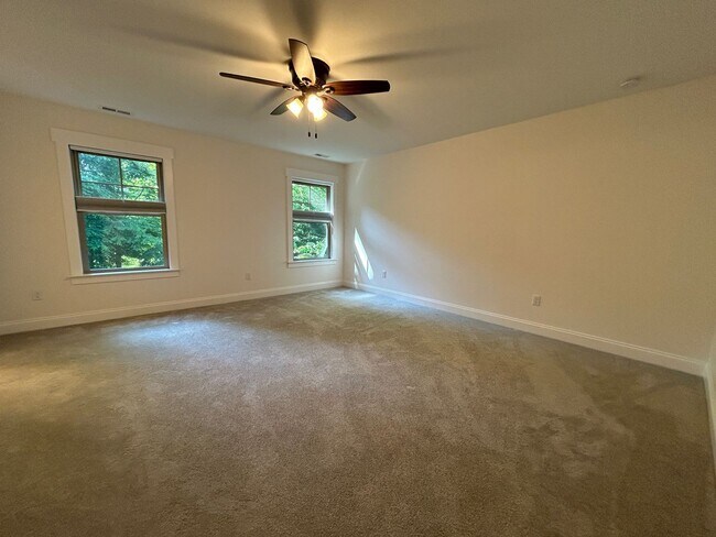 Building Photo - East AVL - 2022 Craftsman Custom Build