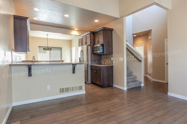 Building Photo - 6106-6106 W 8th St