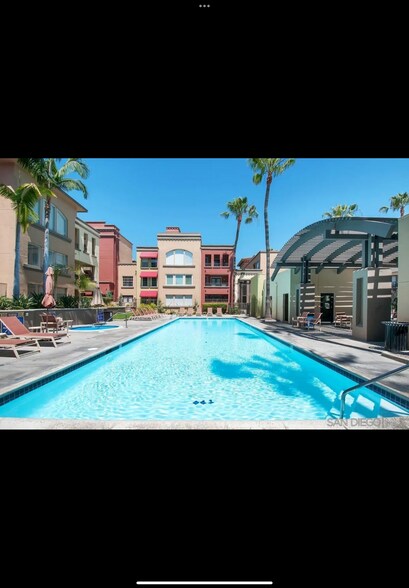 Building Photo - 1270 Cleveland Ave