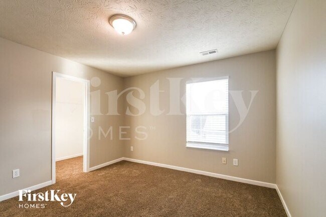 Building Photo - 14028 Keams Dr