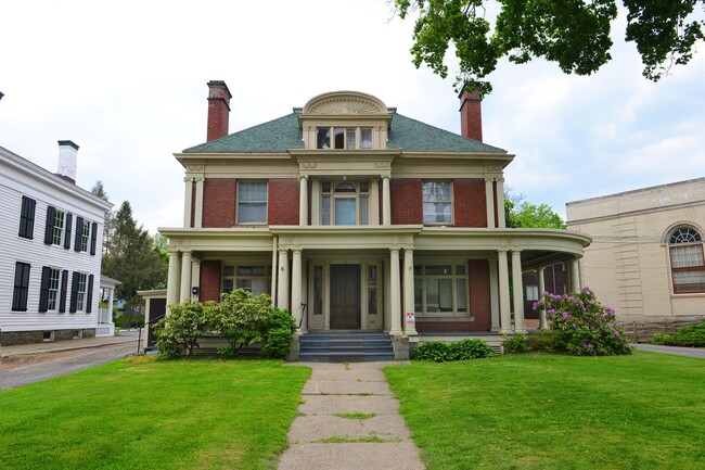 Interior Photo - 6 Riverside Drive, Binghamton NY-available...