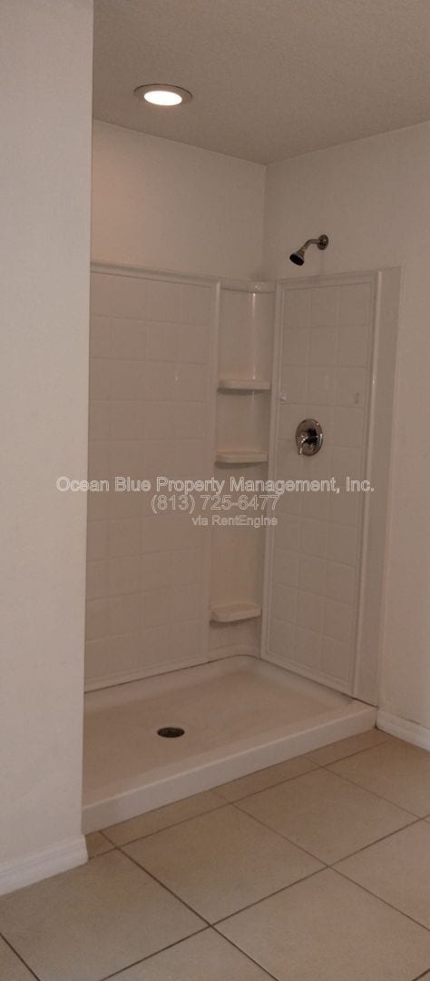 Building Photo - 10532 Whispering Hammock Dr