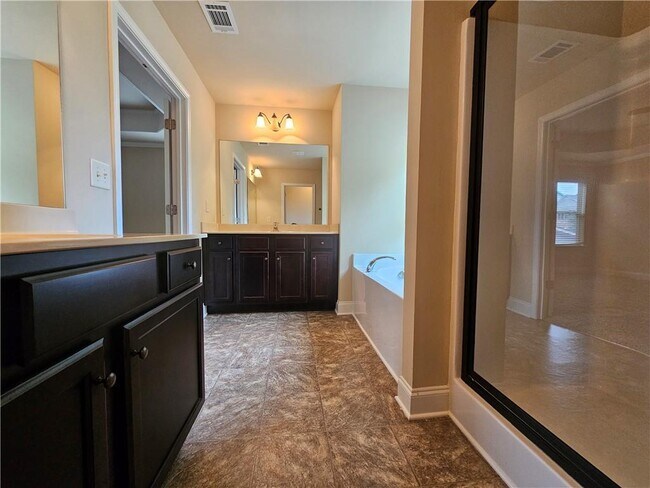 Building Photo - 2792 Misty Ivy Dr