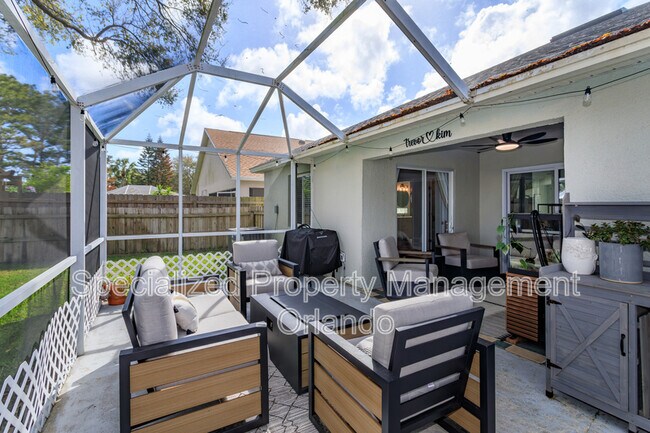 Building Photo - 2532 Ventura Cir