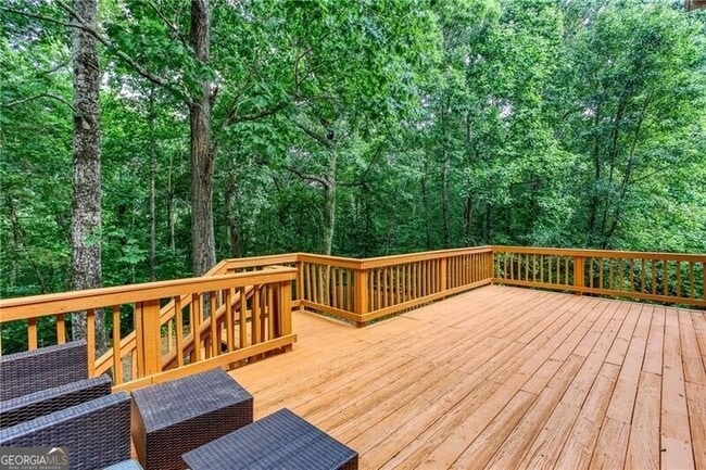 Building Photo - 58 Parkside Cir