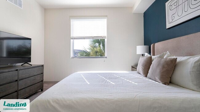 Building Photo - 4985 Eastwood Greens St