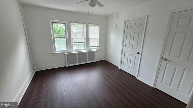 Building Photo - 921 Revere Ave