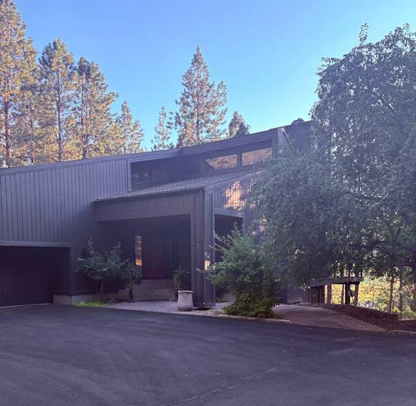 Primary Photo - 16905 N Triple Butte Cir