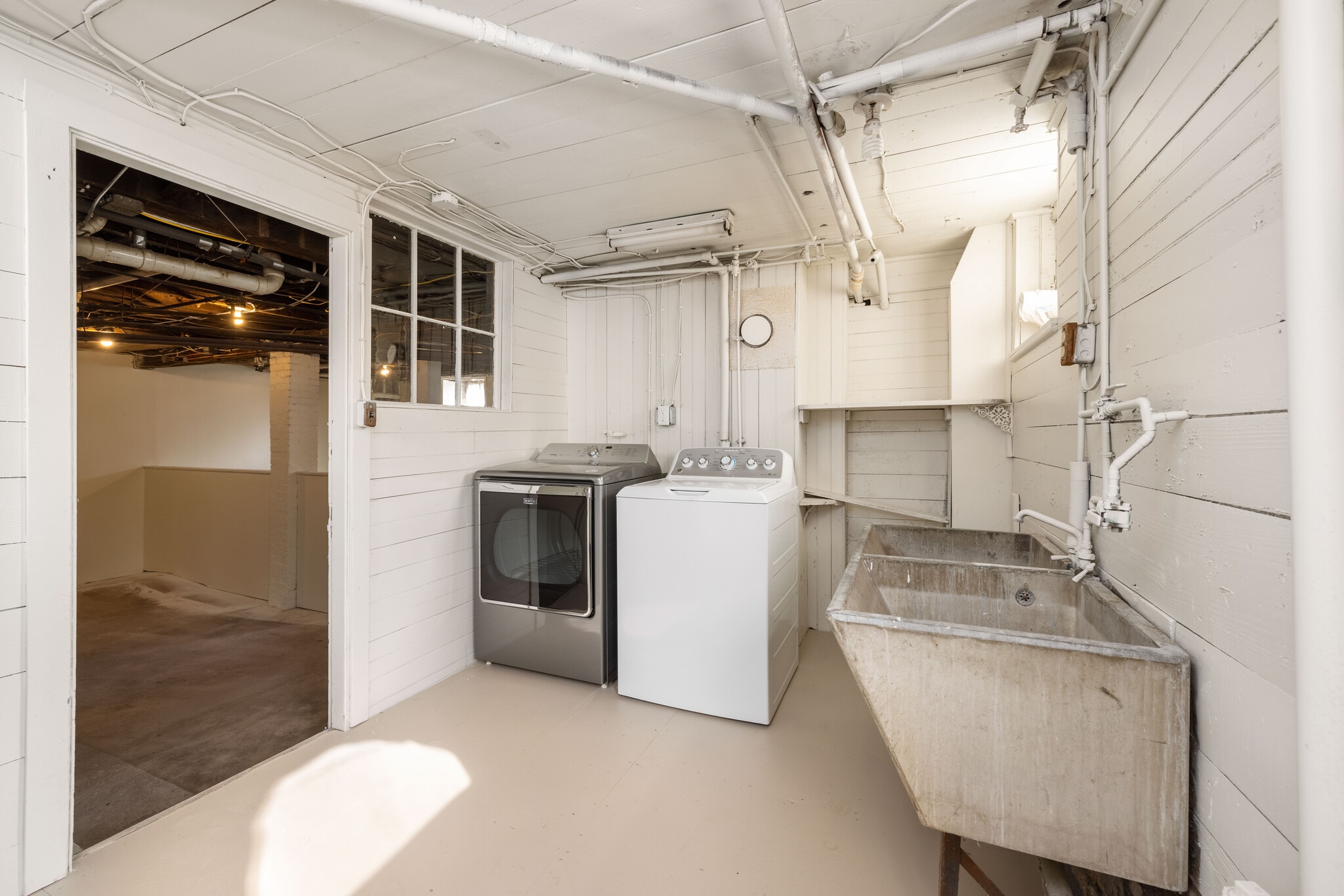 Laundry In Unit - 338 Stevens Avenue