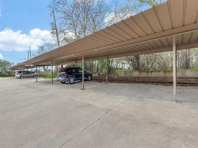 Building Photo - 7700 Chapin Rd