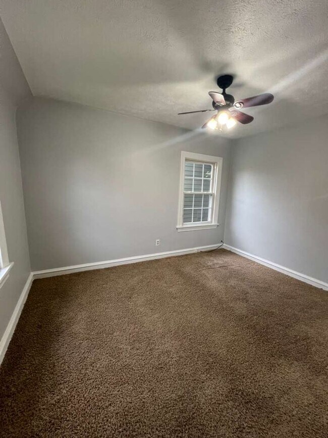 Building Photo - 3536 Daleford Rd