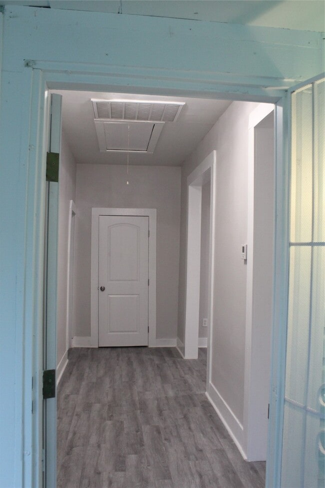 Building Photo - 4125 Avenue M