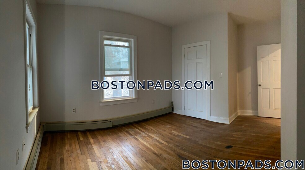Building Photo - 86 Norfolk St