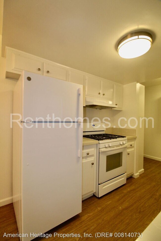 Building Photo - 2 br, 1 bath House - 733 Snapdragon Street