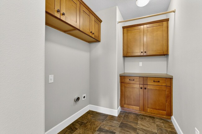 Building Photo - 19112 Arletha Ct