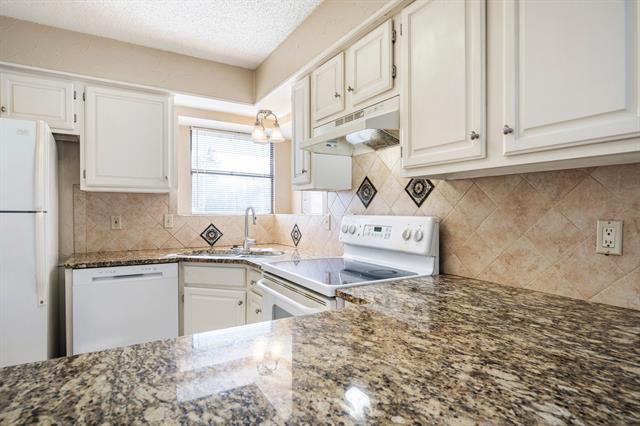 Building Photo - 339 Aspenway Dr