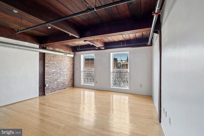 Building Photo - 1210 N Palethorp St