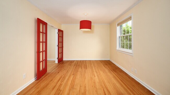 Building Photo - For Rent: 3BR, 2BA home in Inglewood (Please do not apply without speaking with us first.)