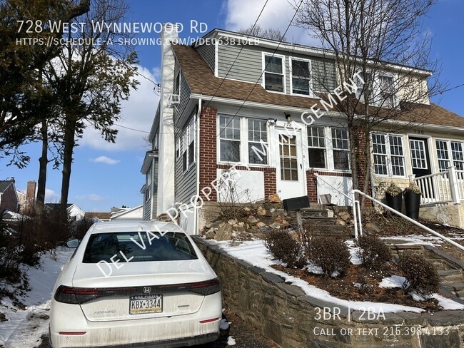 Primary Photo - ?? Exciting & Cozy 3-Bedroom Twin Home for...