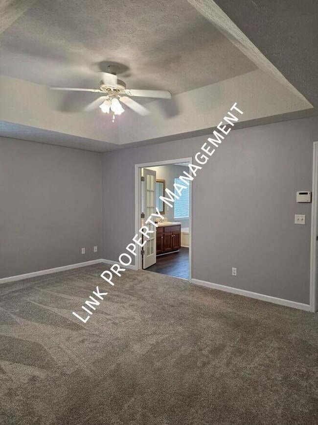 Building Photo - 6383 Rim Crest Ln