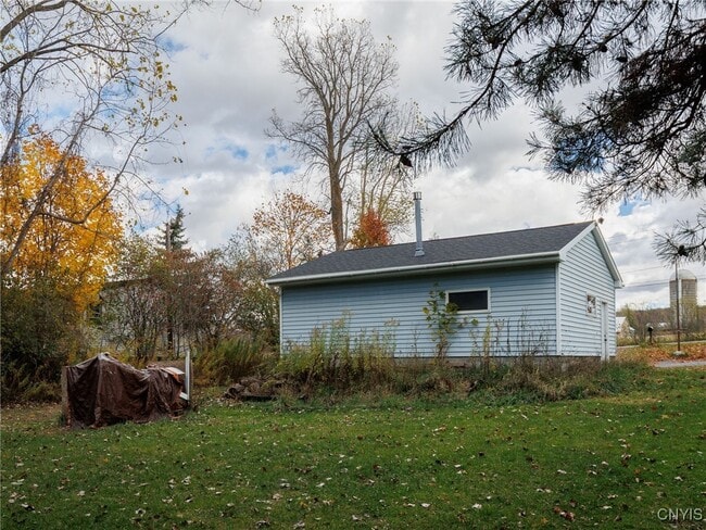 Building Photo - 20201 Overlook Dr