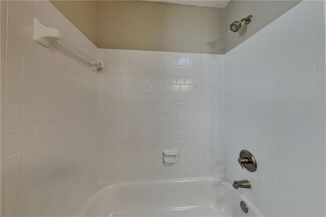 Building Photo - 10035 Feather Sound Ct