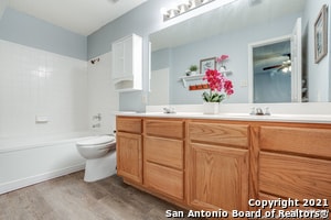 Building Photo - 9538 Campton Farms