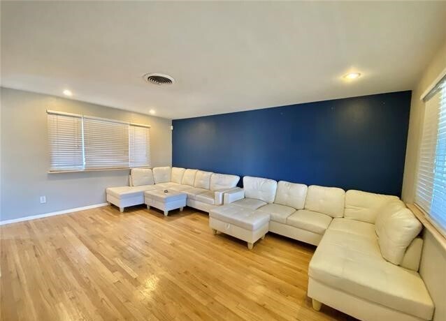 living room - 1220 S Benton St